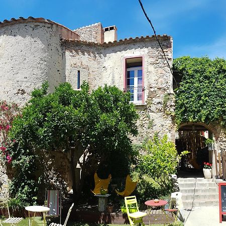 La Tour Du Terroir Bed and Breakfast Rivesaltes Exteriör bild