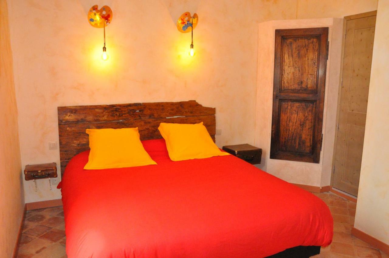 La Tour Du Terroir Bed and Breakfast Rivesaltes Exteriör bild